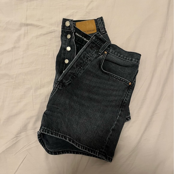 Denim Forum Joni Loose Short - Picture 4 of 5
